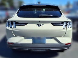 Ford Mustang Mach-E Select RWD 2026