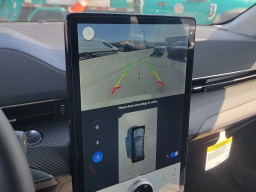 Ford Mustang Mach-E Select AWD 2025