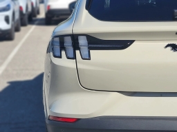 Ford Mustang Mach-E Premium RWD 2026