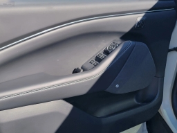 Ford Mustang Mach-E Premium RWD 2026