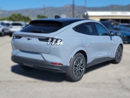 Ford Mustang Mach-E Premium RWD 2026