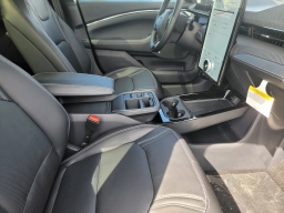 Ford Mustang Mach-E Premium RWD 2025