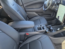 Ford Mustang Mach-E Premium RWD 2025