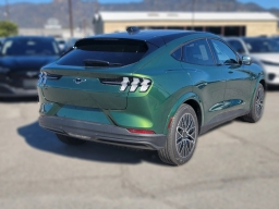 Ford Mustang Mach-E Premium RWD 2025