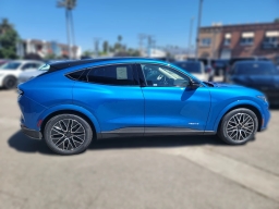 Ford Mustang Mach-E Premium RWD 2025