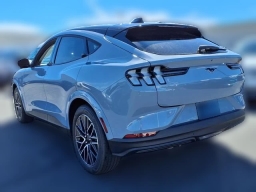 Ford Mustang Mach-E Premium RWD 2026