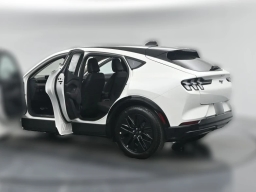 Ford Mustang Mach-E Premium RWD 2026