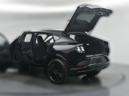 Ford Mustang Mach-E Premium RWD 2026