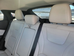 Ford Mustang Mach-E Premium RWD 2025