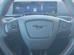 Ford Mustang Mach-E Premium RWD 2025