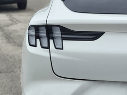 Ford Mustang Mach-E Premium RWD 2025