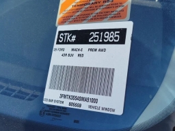 Ford Mustang Mach-E Premium AWD 2025