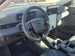 Ford Mustang Mach-E Premium AWD 2025