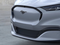 Ford Mustang Mach-E Premium AWD 2025
