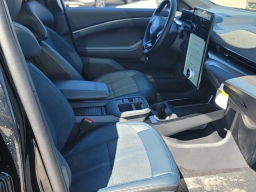 Ford Mustang Mach-E GT AWD 2026