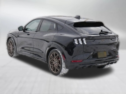 Ford Mustang Mach-E GT AWD 2025