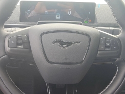 Ford Mustang Mach-E GT AWD 2025