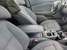 Ford Mustang Mach-E GT AWD 2025