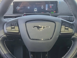 Ford Mustang Mach-E GT AWD 2025
