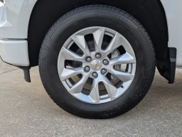 Chevrolet Silverado 1500 Custom 2WD Crew Cab 147" 2026