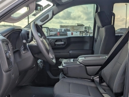 Chevrolet Silverado 1500 Custom 2WD Crew Cab 147" 2026