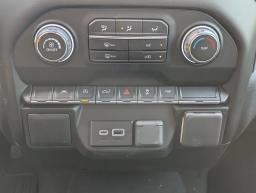 Chevrolet Silverado 1500 Custom 2WD Crew Cab 147" 2026