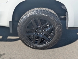 Chevrolet Silverado 1500 Custom 4WD Crew Cab 157" 2026