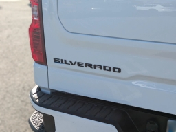 Chevrolet Silverado 1500 Custom 4WD Crew Cab 157" 2026