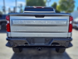 Chevrolet Silverado 1500 Custom Trail Boss 4WD Crew Cab 157" 2026