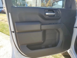 Chevrolet Silverado 1500 Custom Trail Boss 4WD Crew Cab 147" 2026