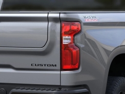 Chevrolet Silverado 1500 Custom Trail Boss 4WD Crew Cab 157" 2026