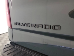 Chevrolet Silverado 1500 Custom Trail Boss 4WD Crew Cab 147" 2026