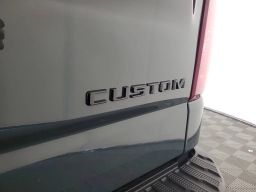 Chevrolet Silverado 1500 Custom Trail Boss 4WD Crew Cab 147" 2026