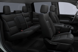 Chevrolet Silverado 1500 Custom Trail Boss 4WD Crew Cab 147" 2026