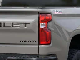 Chevrolet Silverado 1500 Custom Trail Boss 4WD Crew Cab 157" 2026