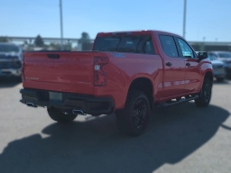 Chevrolet Silverado 1500 Custom Trail Boss 4WD Crew Cab 157" 2026