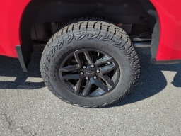 Chevrolet Silverado 1500 Custom Trail Boss 4WD Crew Cab 157" 2026