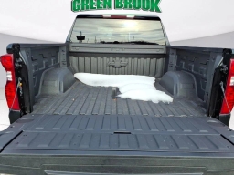 Chevrolet Silverado 1500 Custom Trail Boss 4WD Crew Cab 157" 2026