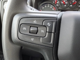 Chevrolet Silverado 1500 Custom Trail Boss 4WD Crew Cab 157" 2026