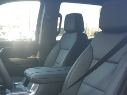 Chevrolet Silverado 1500 LT Trail Boss 4WD Crew Cab 157" 2026