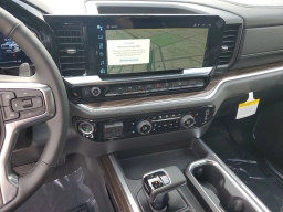 Chevrolet Silverado 1500 LT Trail Boss 4WD Crew Cab 157" 2026