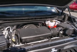 Chevrolet Silverado 1500 LT Trail Boss 4WD Crew Cab 147" 2026