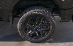 Chevrolet Silverado 1500 LT Trail Boss 4WD Crew Cab 157" 2026