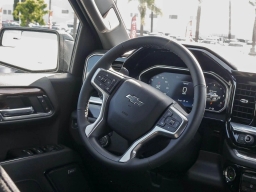 Chevrolet Silverado 1500 LT Trail Boss 4WD Crew Cab 157" 2026