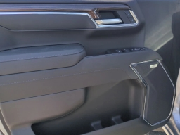 Chevrolet Silverado 1500 LT Trail Boss 4WD Crew Cab 157" 2026