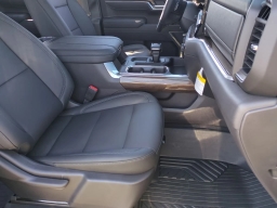 Chevrolet Silverado 1500 LT Trail Boss 4WD Crew Cab 157" 2026