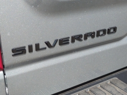 Chevrolet Silverado 1500 LT Trail Boss 4WD Crew Cab 157" 2026