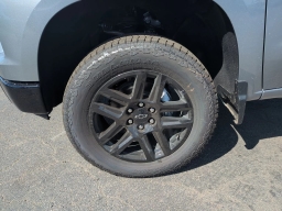 Chevrolet Silverado 1500 LT Trail Boss 4WD Crew Cab 157" 2026