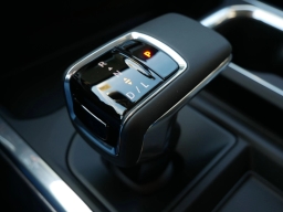 Chevrolet Silverado 1500 LTZ 4WD Crew Cab 157" 2026