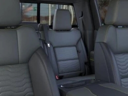 Chevrolet Silverado 1500 ZR2 4WD Crew Cab 147" 2026